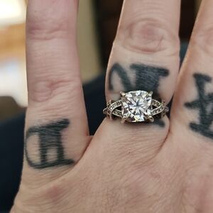 Sterling Silver Adjustable 2 Carat Moisonite Ring For Woman. Size 7